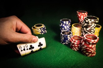 Know When to Fold ‘Em — Games are Unpatentable Abstract Ideas | IP Law Firm | Harness IP shutterstock poker | Intellectual Property Law Firm | Harness IP